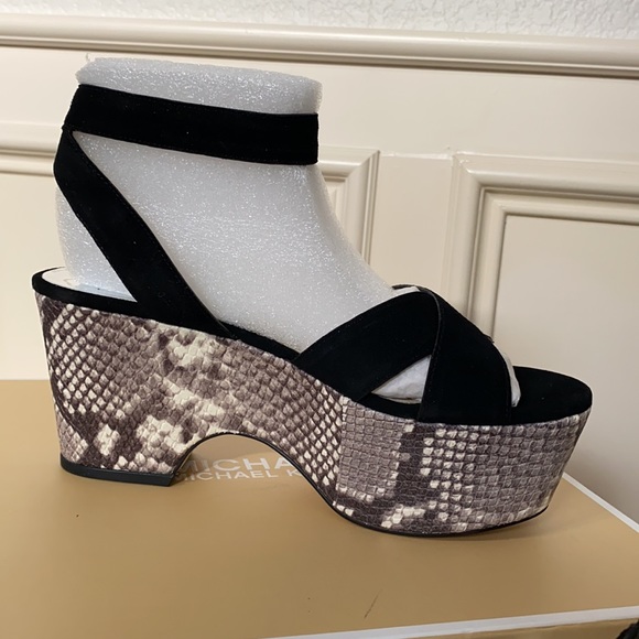 Brand New Michael Kors Ariel Snake Wedge Sandals - Picture 2 of 5